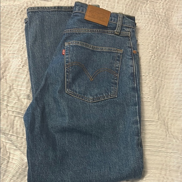 Levi's Ribcage Straight - Picture 3 of 5